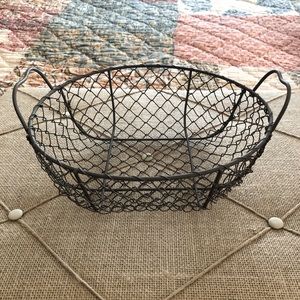 Rustic Wire Egg Basket